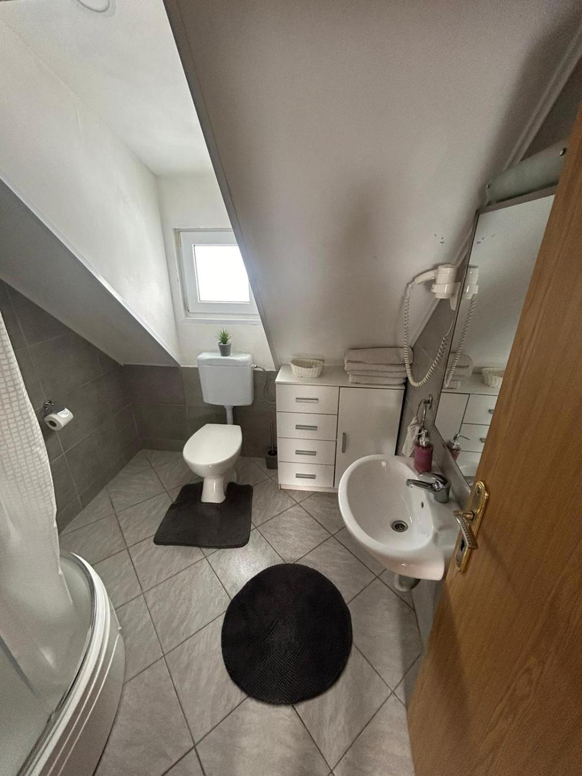 Apartment Mila Plitvička Jezera Esterno foto